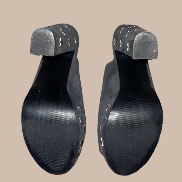 Velvet black star heels - Picture 3 of 3